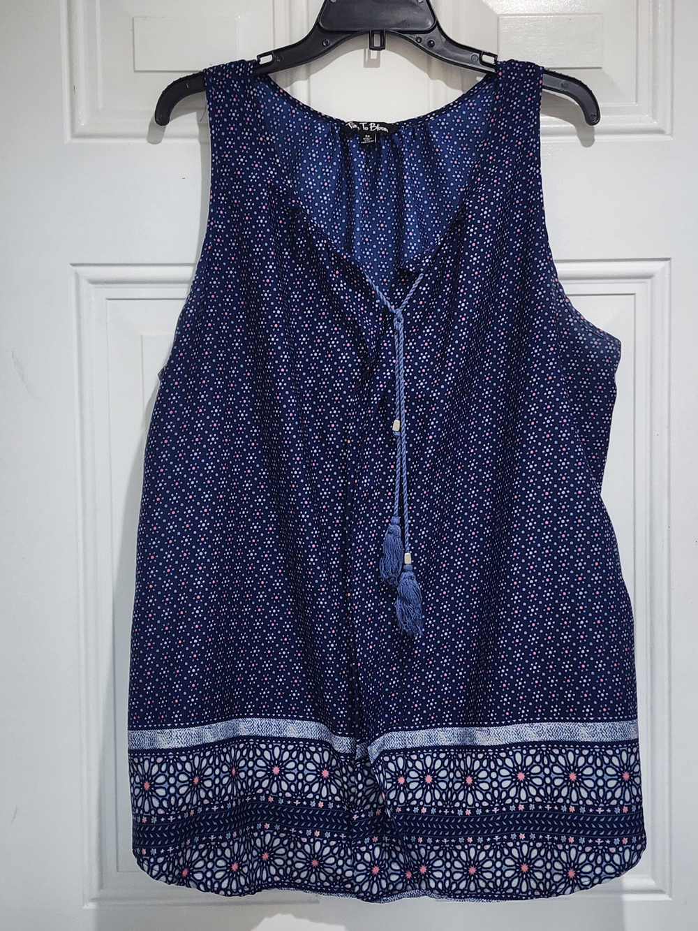 2 Women's 3X Tops